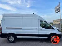 Usata Ford Transit 170 CV (125 kW) 2022 Bianco pastello Berlina