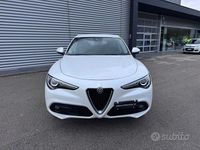 Usata Alfa Romeo Stelvio Super 210 CV (154 kW) 2017 Bianco SUV