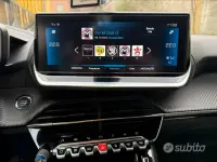 Usata Peugeot 208 101 CV (74 kW) 2020 Bianco Utilitaria
