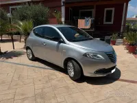 Usata Lancia Ypsilon S 69 CV (50 kW) 2015 Grigio Utilitaria