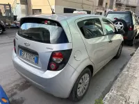 Usata Chevrolet Aveo 84 CV (61 kW) 2013 Argento Berlina