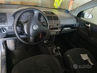 Usata VW Polo 69 CV (50 kW) 2007 Grigio Utilitaria