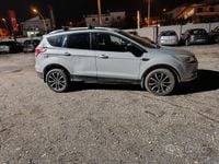 Usata Ford Kuga 140 CV (102 kW) 2014 Grigio SUV