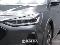 Usata Ford Focus Active 116 CV (85 kW) 2023 Grigio Station wagon