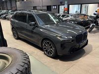 Usata BMW X7 M Sport 530 CV (389 kW) 2024 Grigio metallizzato SUV