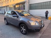 Usata Nissan Qashqai 114 CV (83 kW) 2008 Grigio SUV