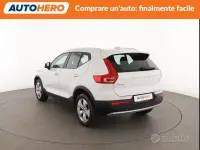 Usata Volvo XC40 Momentum 163 CV (119 kW) 2022 Bianco SUV