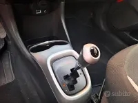 Usata Toyota Aygo 69 CV (50 kW) 2015 Rosso Utilitaria