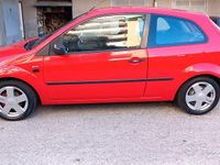 Usata Ford Fiesta 2003 Rosso Utilitaria