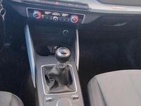 Usata Audi Q2 Design 115 CV (84 kW) 2016 Bianco SUV