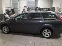 Usata Ford Focus Style 109 CV (80 kW) 2010 Station wagon