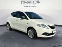 Usata Lancia Ypsilon Silver 69 CV (50 kW) 2017 Bianco Utilitaria