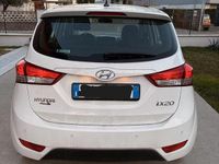Usata Hyundai ix20 125 CV (91 kW) 2019 Bianco Utilitaria