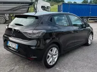Usata Renault Clio V 101 CV (74 kW) 2025 Nero Berlina
