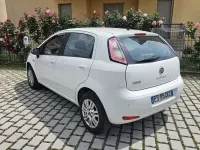 Begagnad Fiat Punto 77 HK (56 kW) 2013 Vit Halvkombi