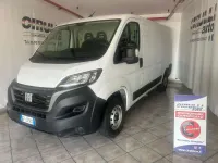 Usata Fiat Ducato 140 CV (102 kW) 2023 Bianco pastello Furgone