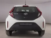 Usata Toyota Aygo X Active 72 CV (52 kW) 2023 Bianco SUV