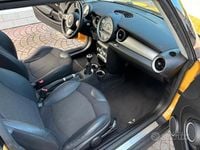 Usata Mini One D 109 CV (80 kW) 2009 Giallo Utilitaria
