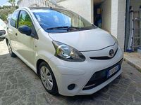Usata Toyota Aygo Connect Style 68 CV (50 kW) 2014 Utilitaria