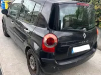 Usata Renault Modus 85 CV (62 kW) 2005 Nero Monovolume