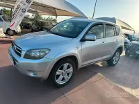 Usata Toyota RAV4 Luxury 177 CV (130 kW) 2008 Grigio SUV