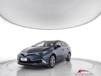 Usata Toyota Auris Hybrid Lounge 99 CV (72 kW) 2017 Blu Station wagon