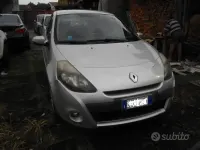 Usata Renault Clio II 75 CV (55 kW) 2011 Grigio Berlina