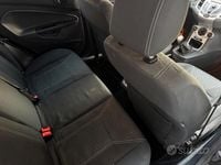 Usata Ford Fiesta Titanium 75 CV (55 kW) 2011 Nero Utilitaria