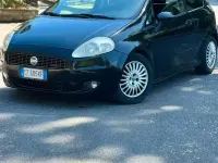 Usata Fiat Grande Punto 131 CV (96 kW) 2006 Utilitaria