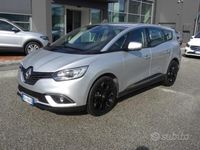 Usata Renault Grand Scénic IV Business 120 CV (88 kW) 2020 Argento Monovolume