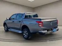 Usata Mitsubishi L200 Inform 154 CV (113 kW) 2020 Grigio Pick-up