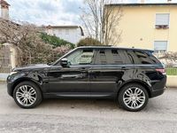 Usado Land Rover Range Rover HSE Dynamic 249 HP (183 kW) 2015 Preto SUV