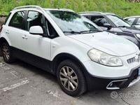 Usata Fiat Sedici 135 CV (99 kW) 2010 Bianco SUV