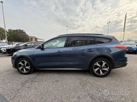 Usata Ford Focus Active 125 CV (91 kW) 2023 Blu scuro Station wagon
