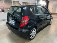 Usata Mercedes A180 Avantgarde 109 CV (80 kW) 2007 Nero Berlina
