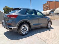 Usata VW T-Roc Business 150 CV (110 kW) 2021 Grigio SUV