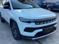 Begagnad Jeep Compass Limited 131 HK (96 kW) 2023 Vit SUV