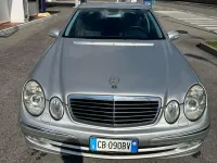 Usata Mercedes E320 Avantgarde 224 CV (164 kW) 2002 Argento Berlina