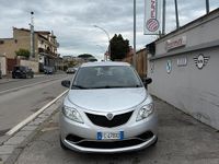 Usata Lancia Ypsilon Gold 95 CV (69 kW) 2016 Grigio Utilitaria