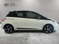 Usata Toyota Yaris Hybrid Edition 101 CV (74 kW) 2018 Bianco Berlina