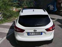 Usata Nissan Qashqai Tekna 131 CV (96 kW) 2015 Bianco SUV