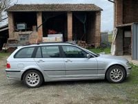 Begagnad BMW 320 150 HK (110 kW) 2002 Grå Kombi
