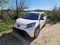 Gebraucht Toyota Aygo X Active 72 PS (52 kW) 2022 Weiß SUV