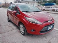 Usata Ford Fiesta Titanium 97 CV (71 kW) 2009 Rosso Utilitaria