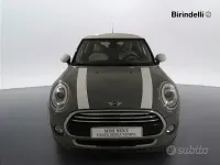 Usata Mini Cooper Hype 136 CV (100 kW) 2017 Moonwalk grey metallic Utilitaria