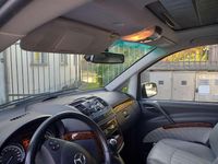 Usata Mercedes Viano 163 CV (119 kW) 2012 Oro Monovolume