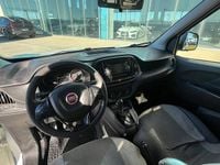 Usata Fiat Doblò Lounge 105 CV (77 kW) 2021 Bianco Monovolume