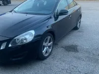 Usata Volvo S60 Summum 115 CV (84 kW) 2012 Nero Berlina