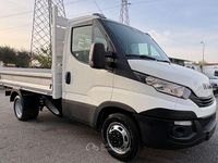 Usata Iveco 35.12 116 CV (85 kW) 2019 Bianco Furgone