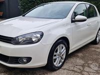 Usado VW Golf VII Highline 104 CV (76 kW) 2013 Blanco Berlina